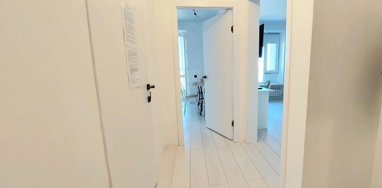 Аэропорт 10 Минут Apartman Asztana 0*,